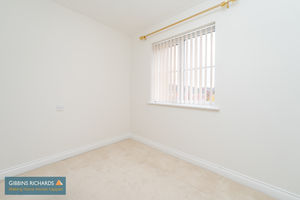 Bedroom- click for photo gallery